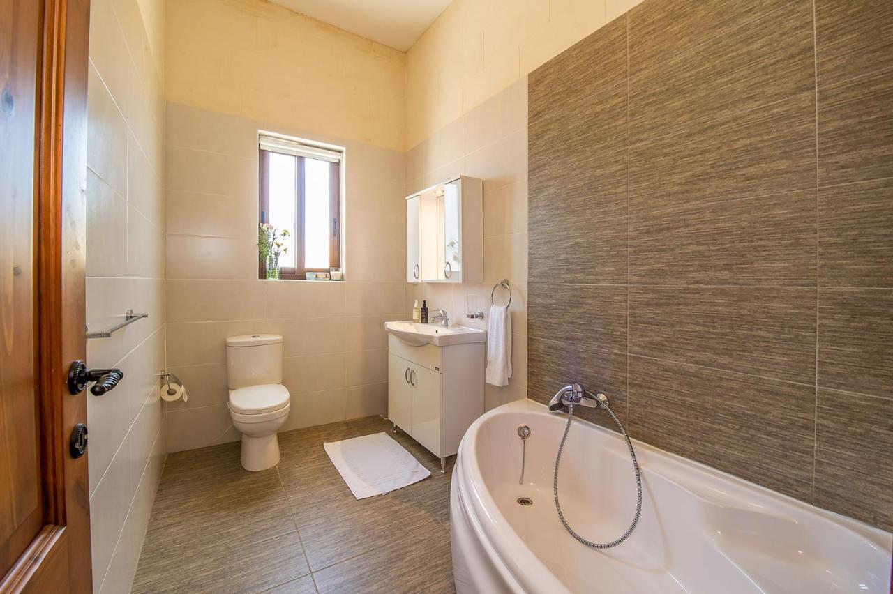The Harbour Holiday Home Għajnsielem Kültér fotó